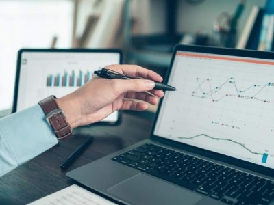 ¿Necesito un planificador financiero o debo hacerlo yo mismo?